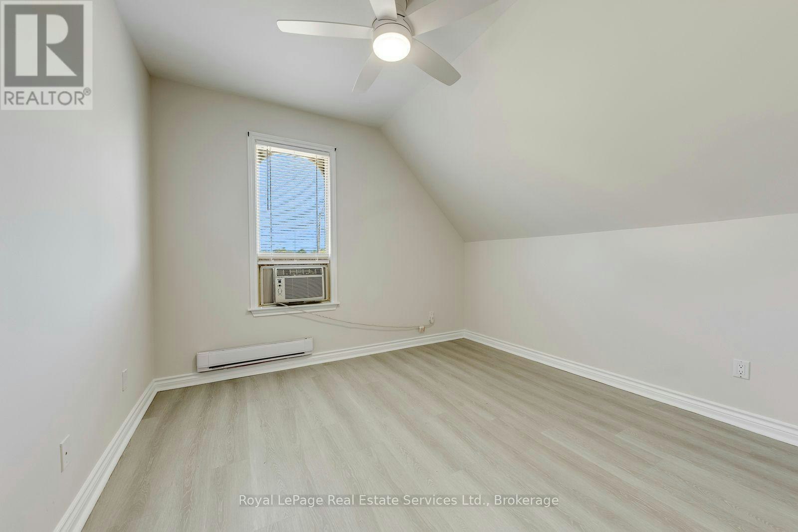 21 Centre Street S, Brampton, ON, L6W 2X7 - 18