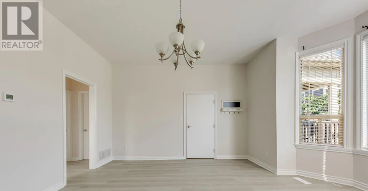 21 Centre Street S, Brampton, ON, L6W 2X7 - 5