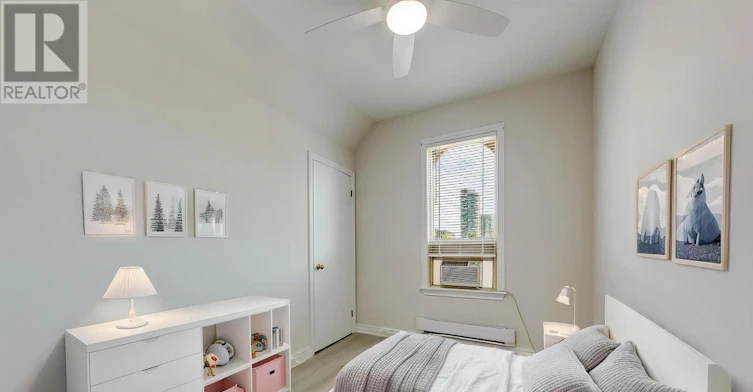 21 Centre Street S, Brampton, ON, L6W 2X7 - 17