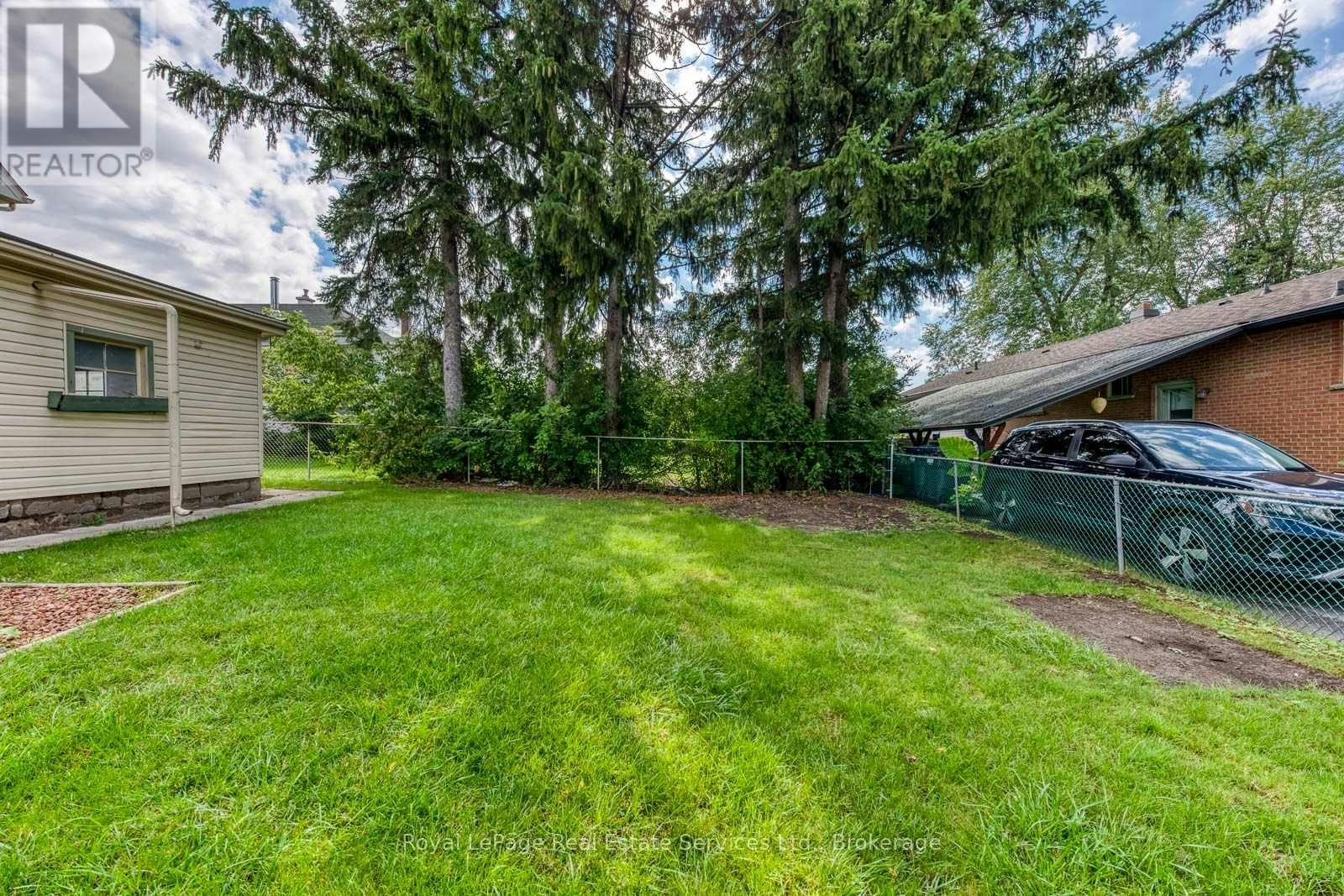 21 Centre Street S, Brampton, ON, L6W 2X7 - 26