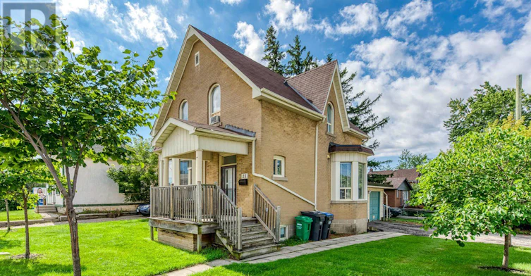 21 Centre Street S, Brampton, ON, L6W 2X7 - 2