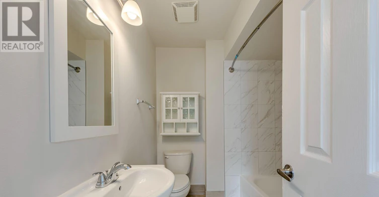 21 Centre Street S, Brampton, ON, L6W 2X7 - 12