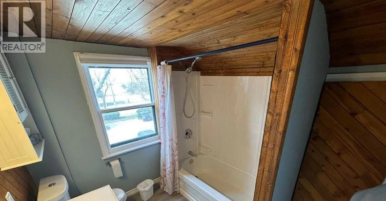 328 John B Avenue, Windsor, ON, N9C 3G2 - 6