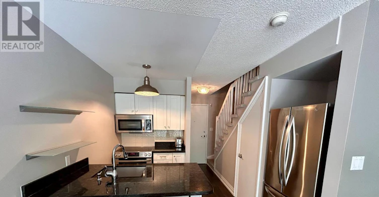 240-139 Merton Street, Toronto, ON, M4S 3G7 - 3