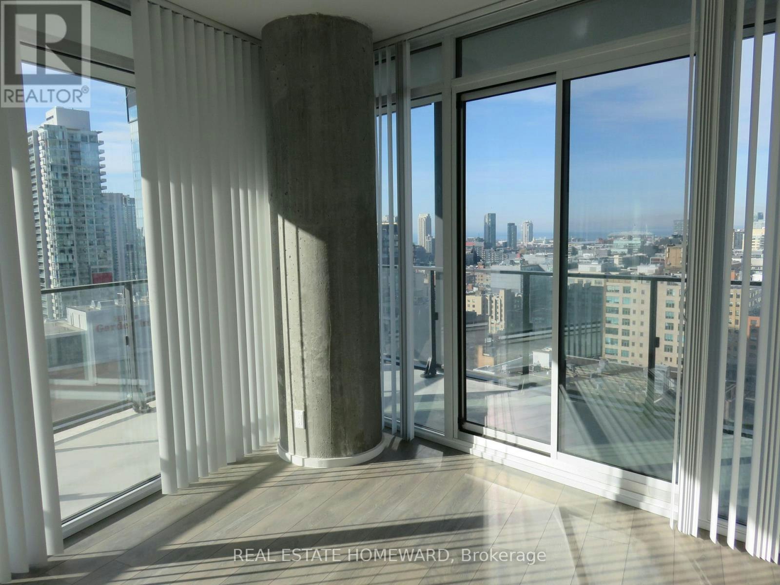 1901-125 Peter Street, Toronto, ON, M5V 0M2 - 10
