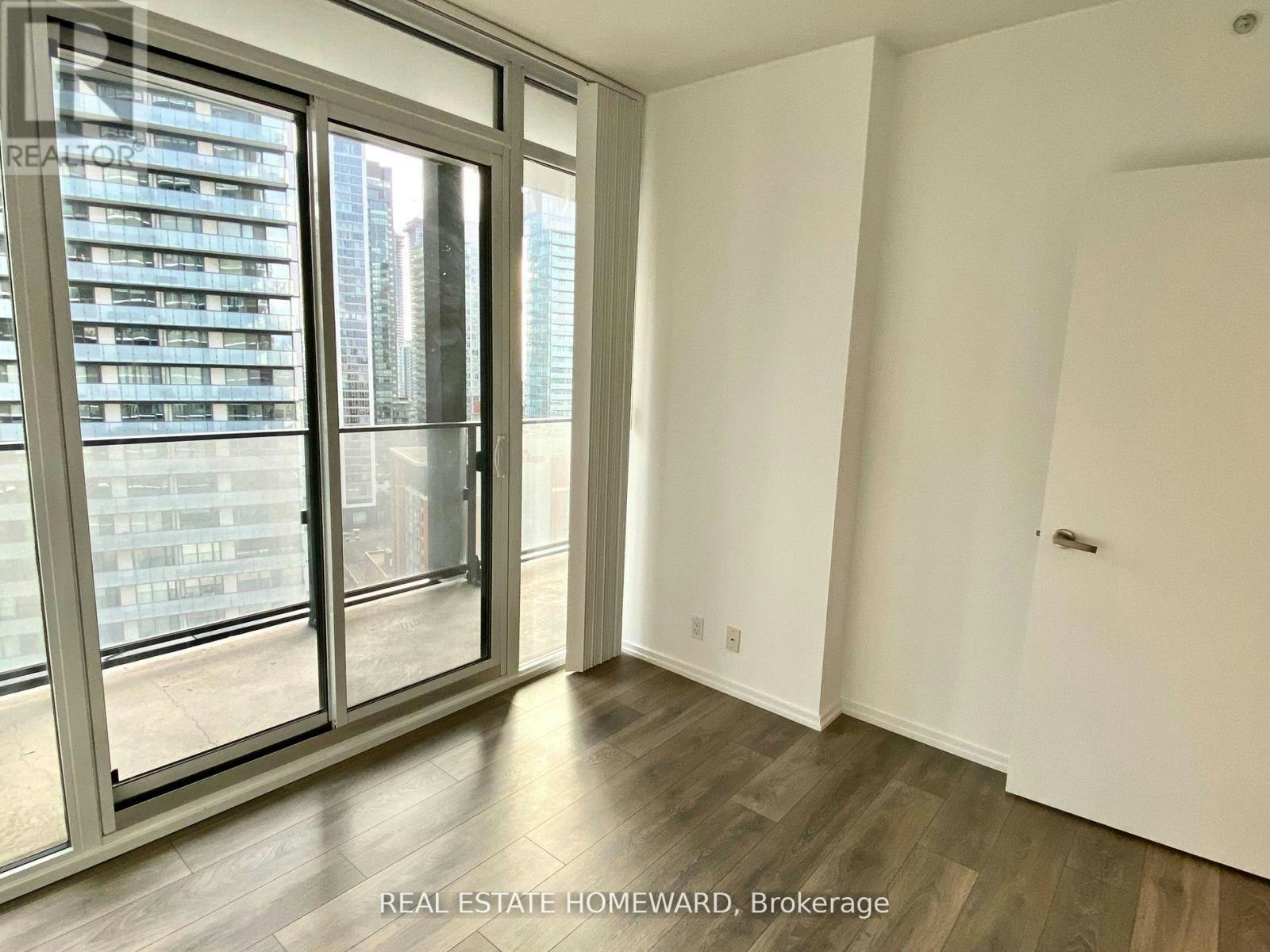 1901-125 Peter Street, Toronto, ON, M5V 0M2 - 13