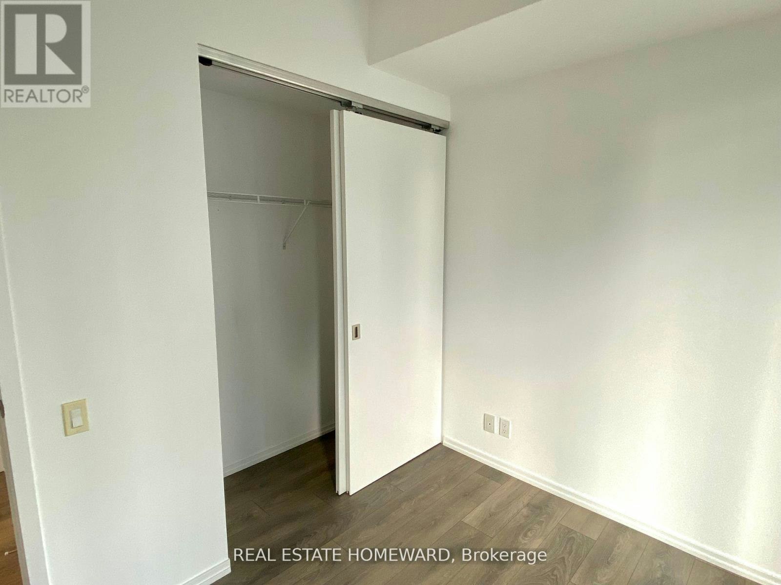 1901-125 Peter Street, Toronto, ON, M5V 0M2 - 14