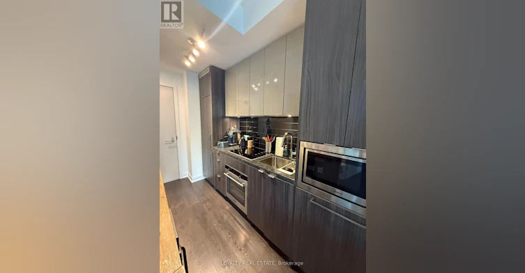 3705-115 Blue Jays Way, Toronto, ON, M5V 3T3 - 9