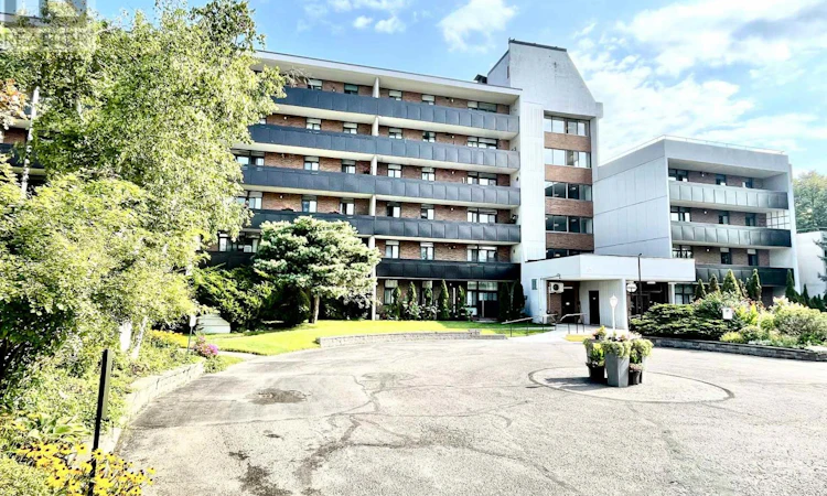 5-606-50 Old Kingston Road