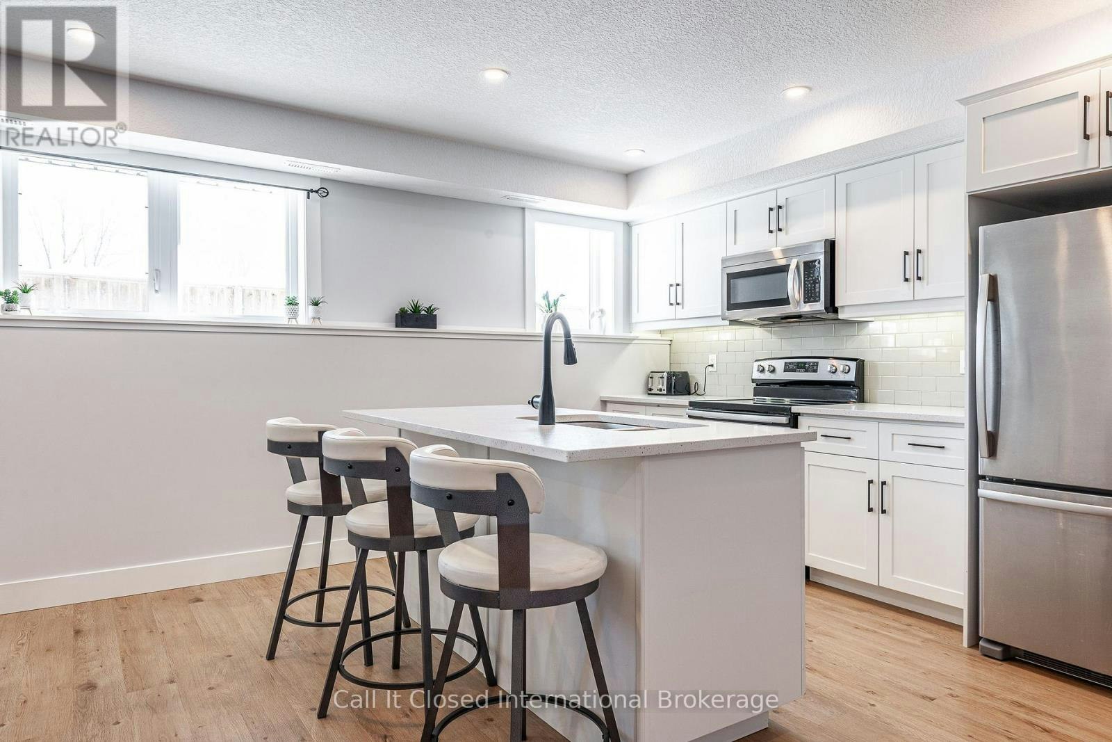 8-3192 Vivian 37 Line Line, Stratford, ON, N5A 0J8