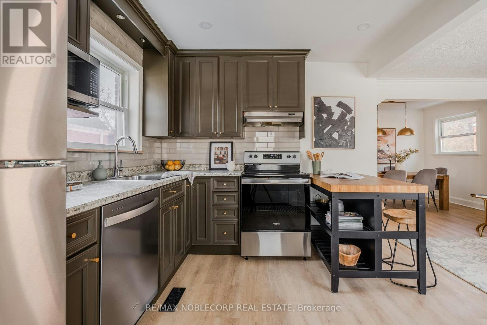 MAIN-6 Evandale Road, Toronto, ON, M1L 3S1 - 2