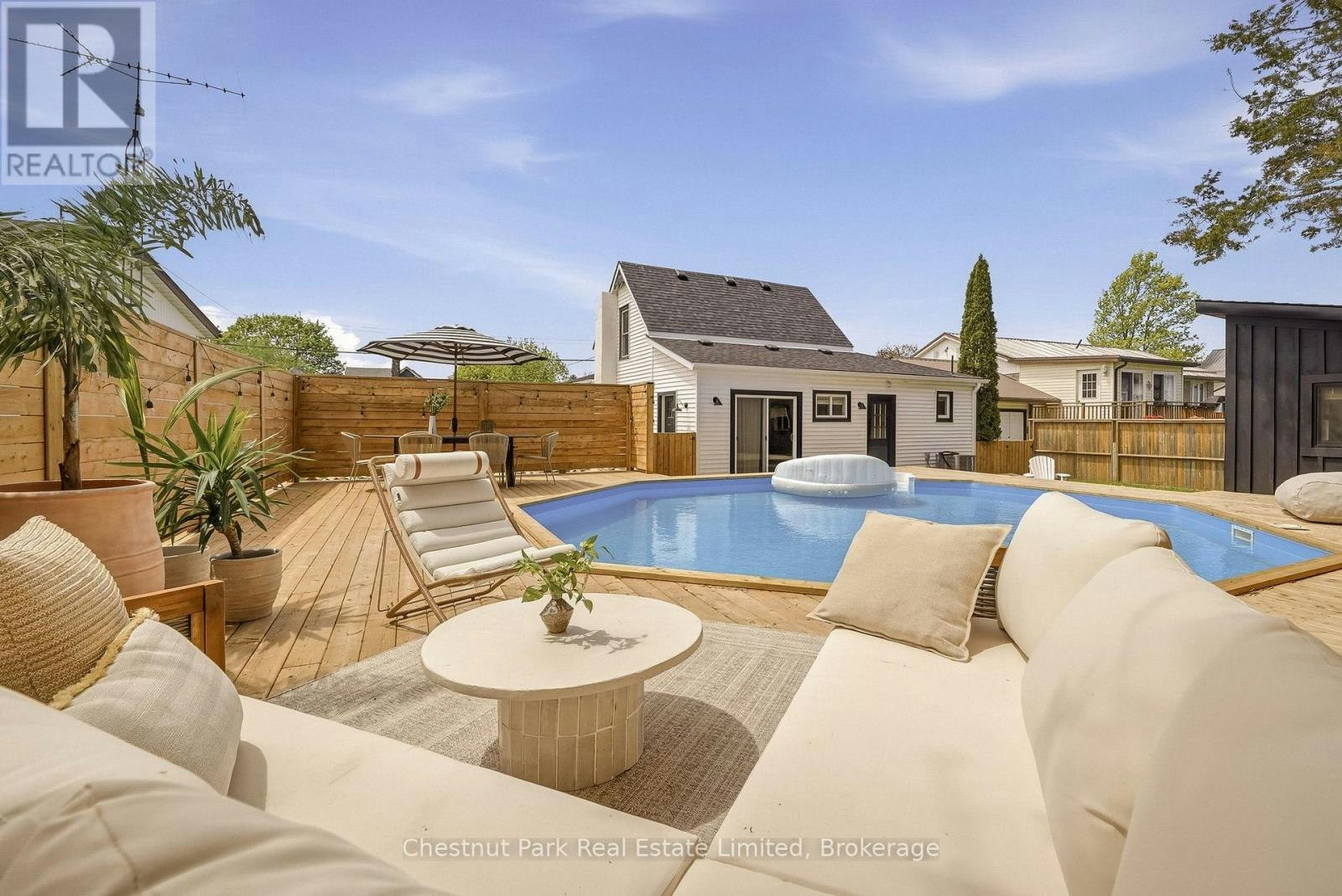59 Maple Street, Prince Edward County, ON, K0K 3L0