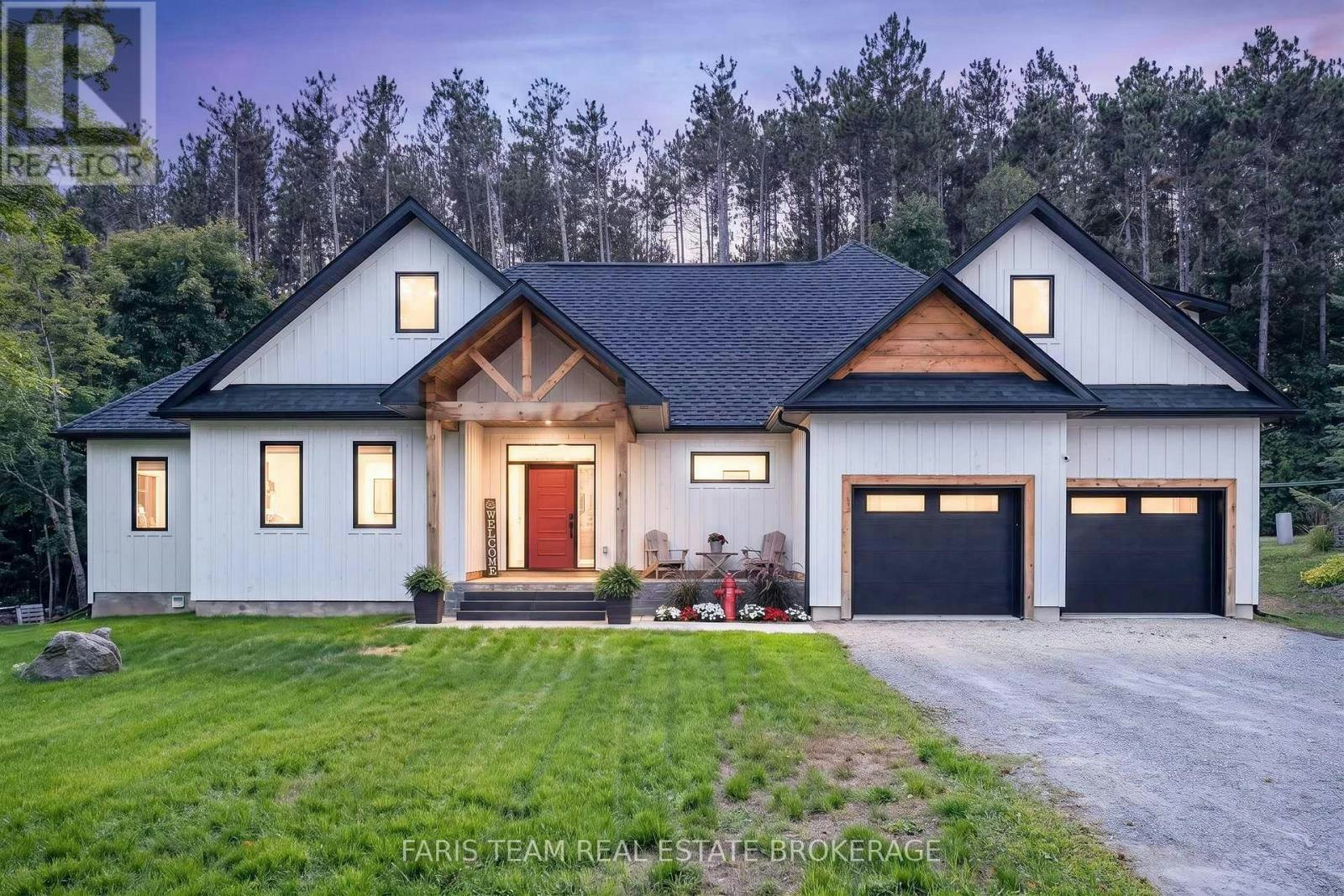 50 Beaufort Crescent, Tiny, ON, L9M 1R2