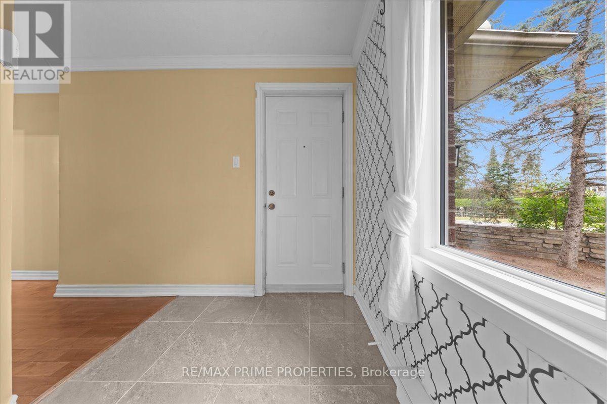 A-6702 Jeanne Darc Boulevard N, Ottawa, ON, K1C 6E9 - 3