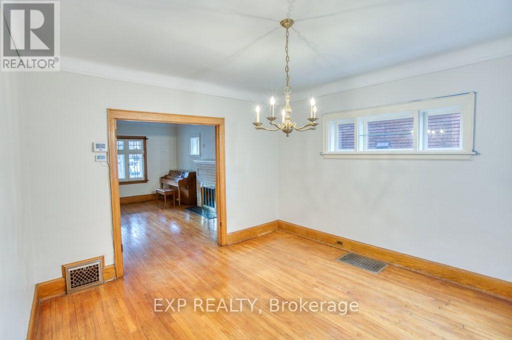 267 Powell Avenue, Ottawa, ON, K1S 2A4 - 12