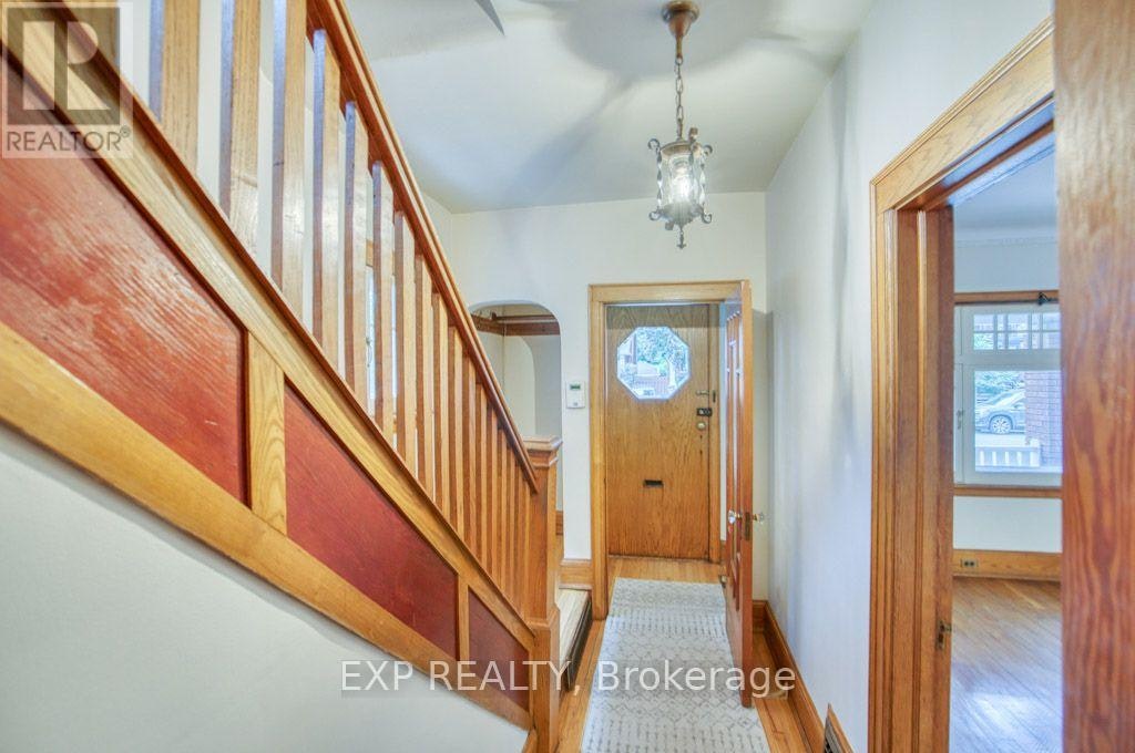 267 Powell Avenue, Ottawa, ON, K1S 2A4 - 3