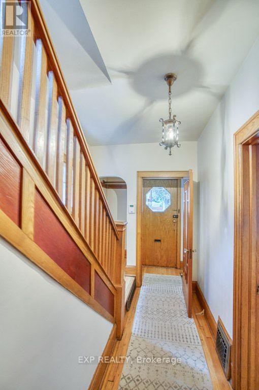 267 Powell Avenue, Ottawa, ON, K1S 2A4 - 4