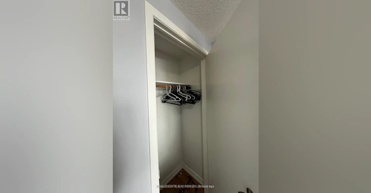 64 Provence Trail, Toronto, ON, M9V 5A4 - 12
