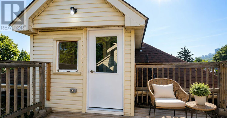 124 Gladstone Avenue, Hamilton, ON, L8M 2H9 - 4