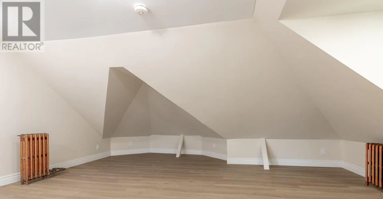 124 Gladstone Avenue, Hamilton, ON, L8M 2H9 - 8