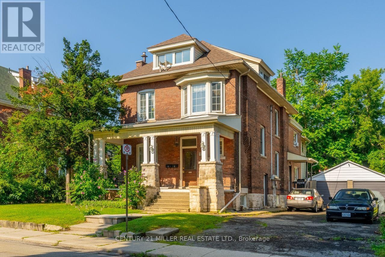 124 Gladstone Avenue, Hamilton, ON, L8M 2H9