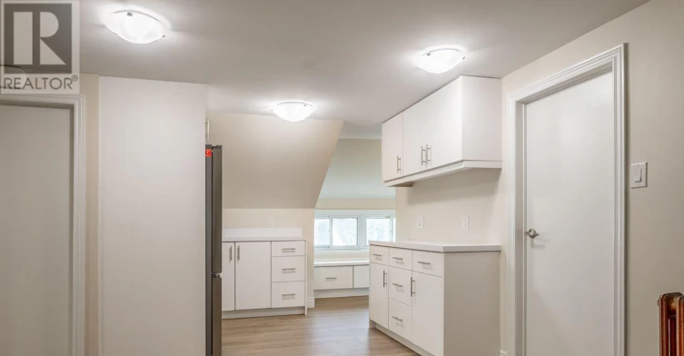 124 Gladstone Avenue, Hamilton, ON, L8M 2H9 - 11