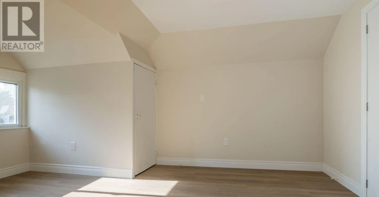 124 Gladstone Avenue, Hamilton, ON, L8M 2H9 - 22