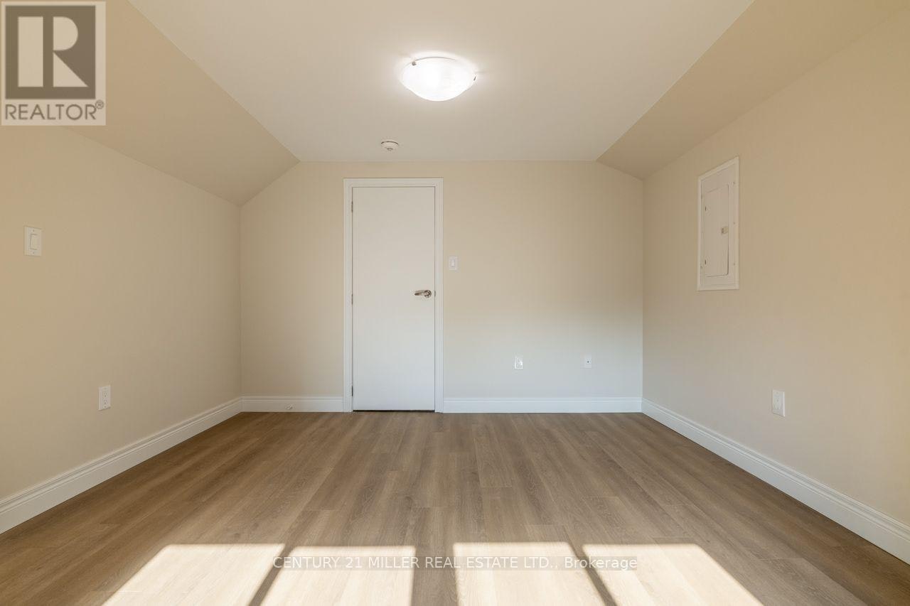 124 Gladstone Avenue, Hamilton, ON, L8M 2H9 - 23