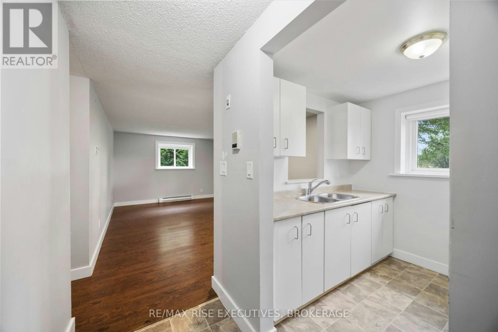 118-580 Armstrong Road, Kingston, ON, K7M 8M3 - 18