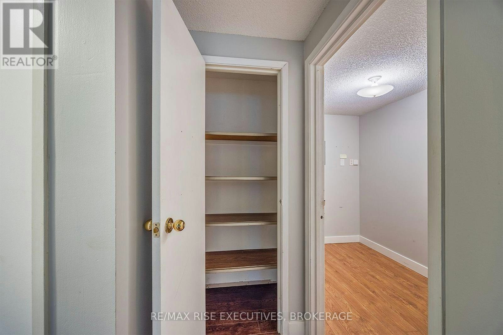 118-580 Armstrong Road, Kingston, ON, K7M 8M3 - 37
