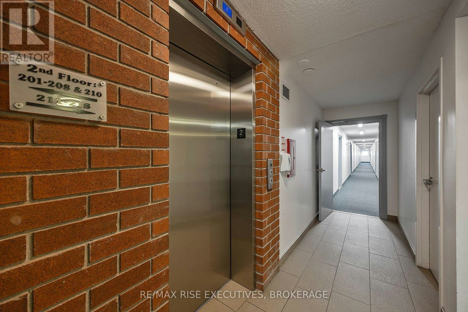 118-580 Armstrong Road, Kingston, ON, K7M 8M3 - 13