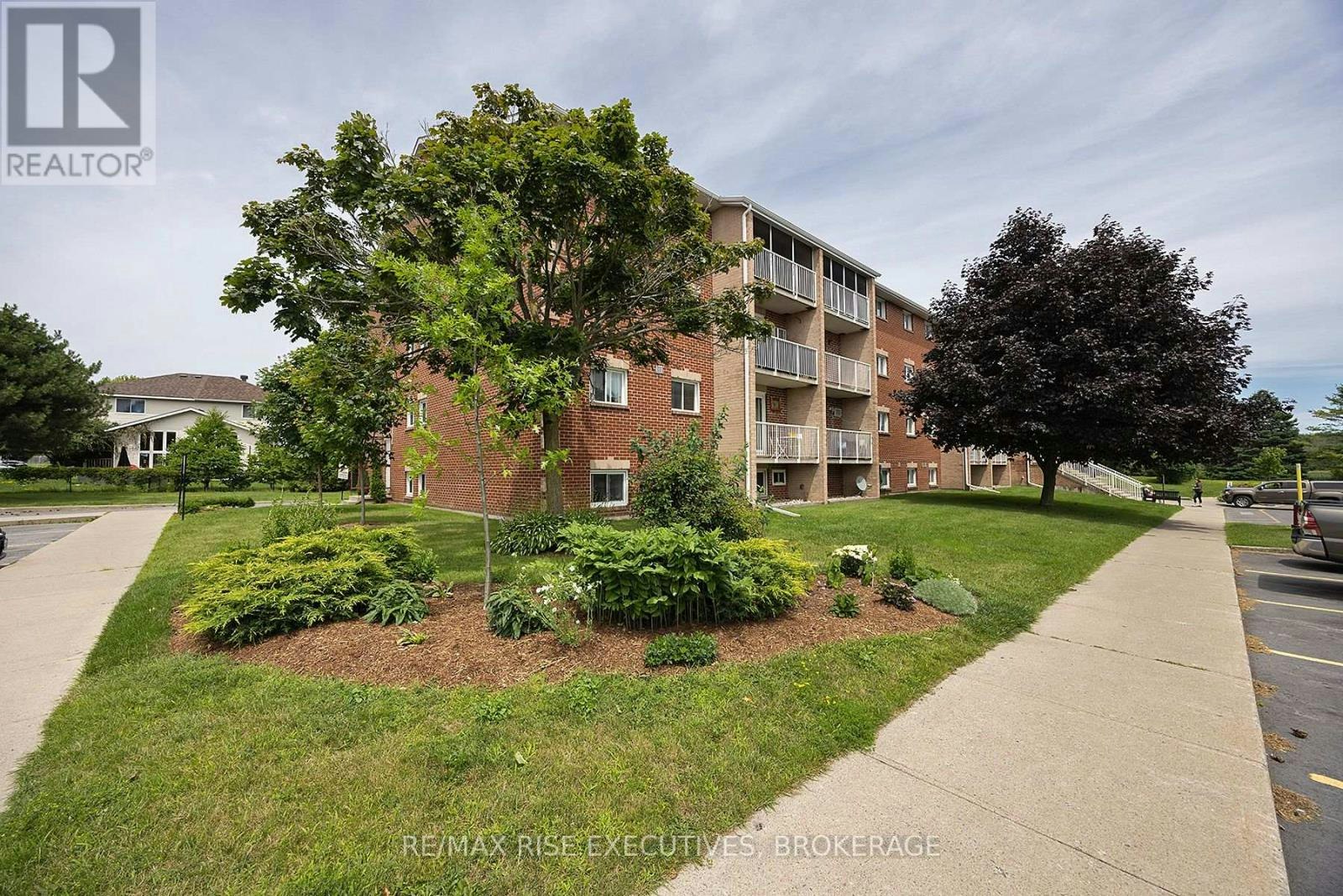 118-580 Armstrong Road, Kingston, ON, K7M 8M3 - 5