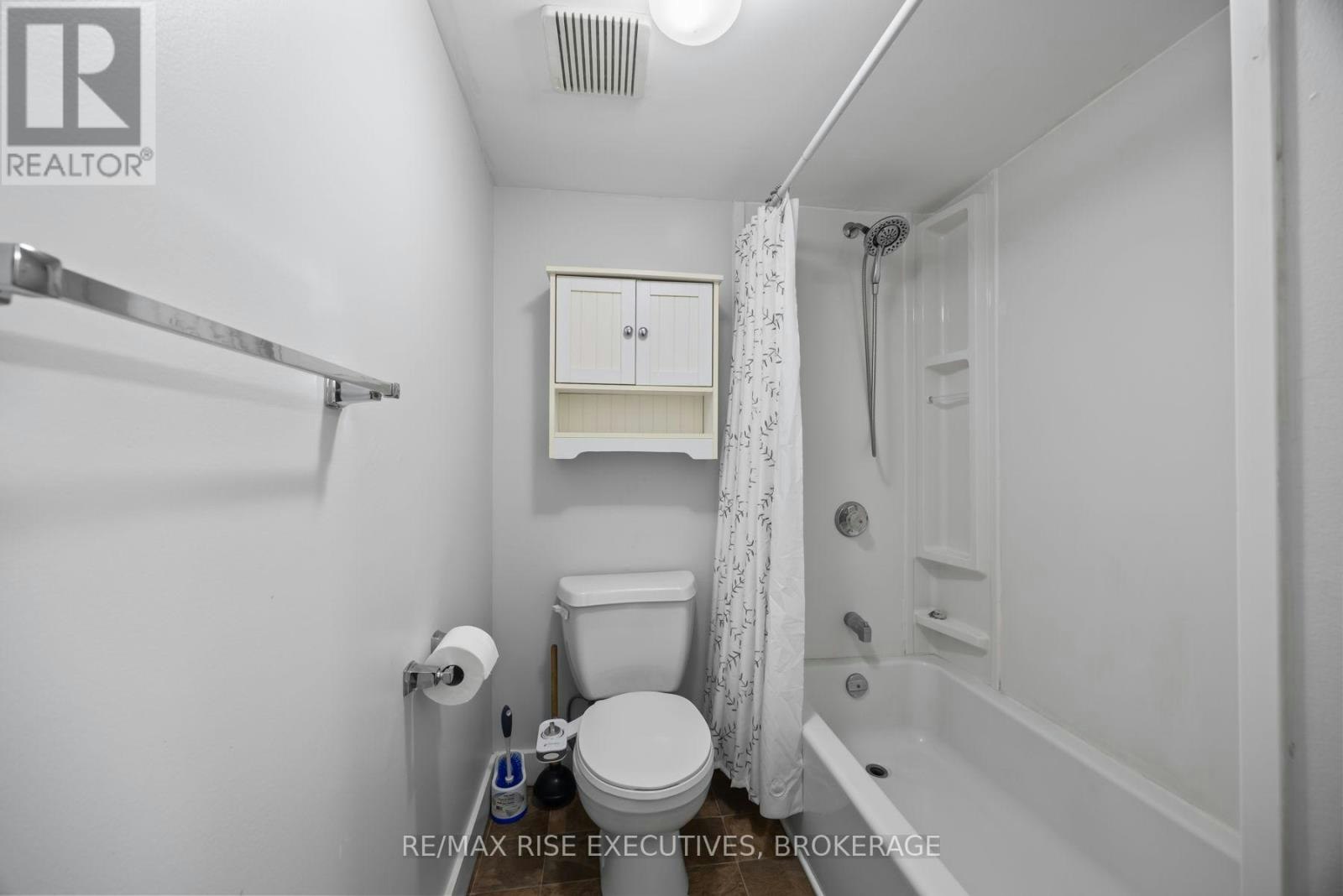 118-580 Armstrong Road, Kingston, ON, K7M 8M3 - 31