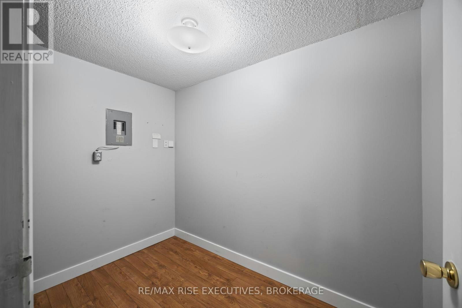 118-580 Armstrong Road, Kingston, ON, K7M 8M3 - 35