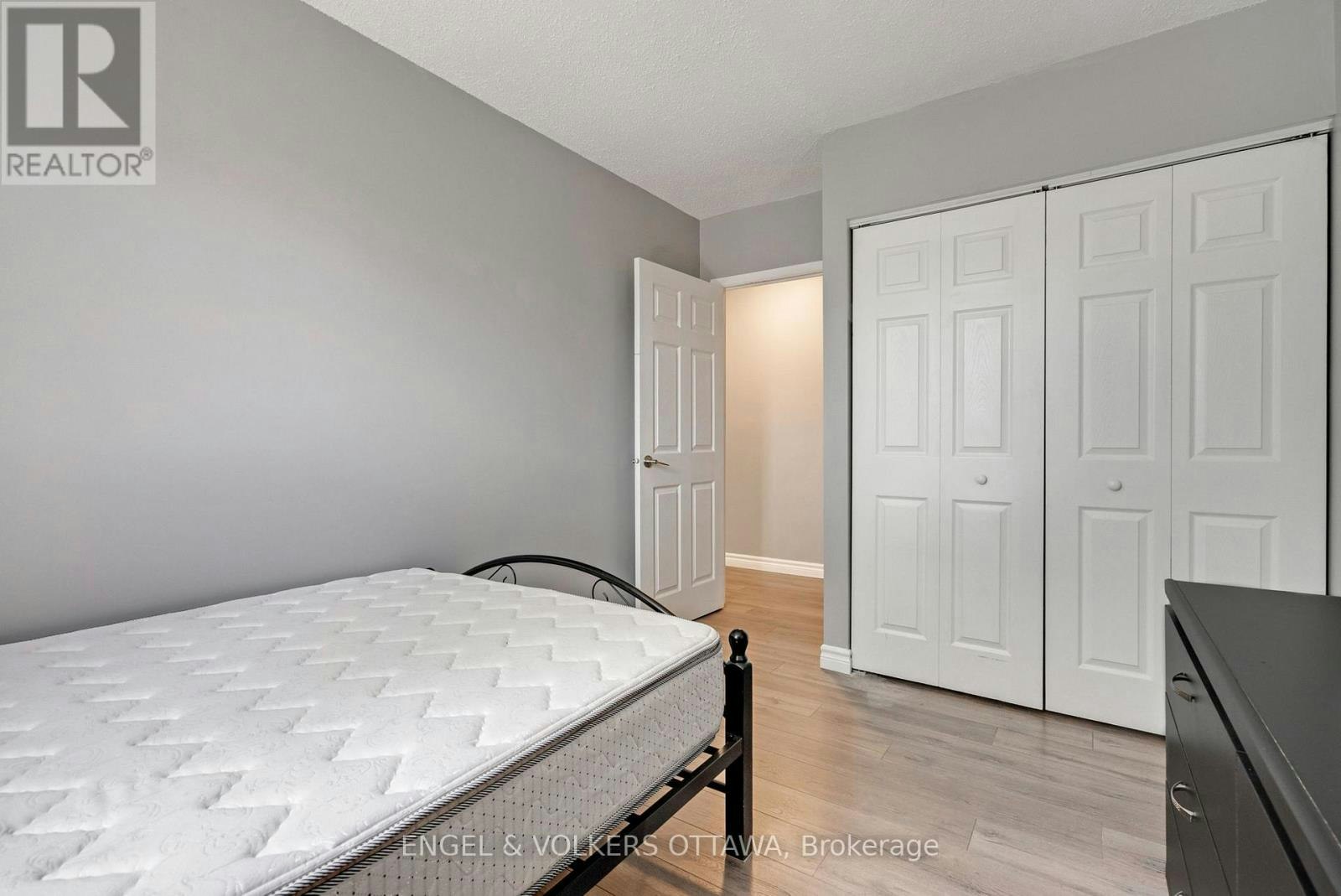 A-472 Rideau Street, Ottawa, ON, K1N 5Z4 - 7