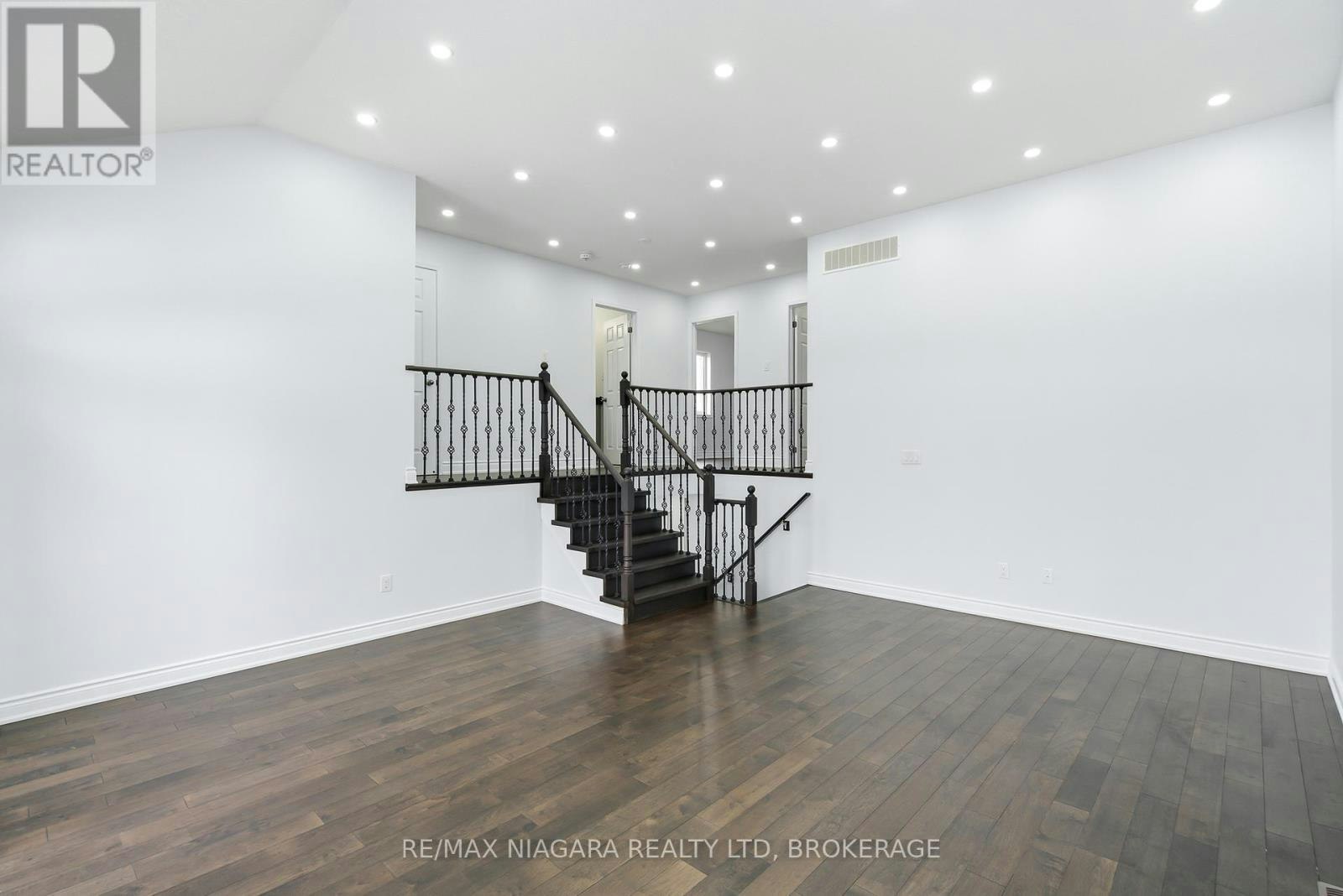 8139 Buckeye Crescent, Niagara Falls, ON, L2H 2Y6 - 21