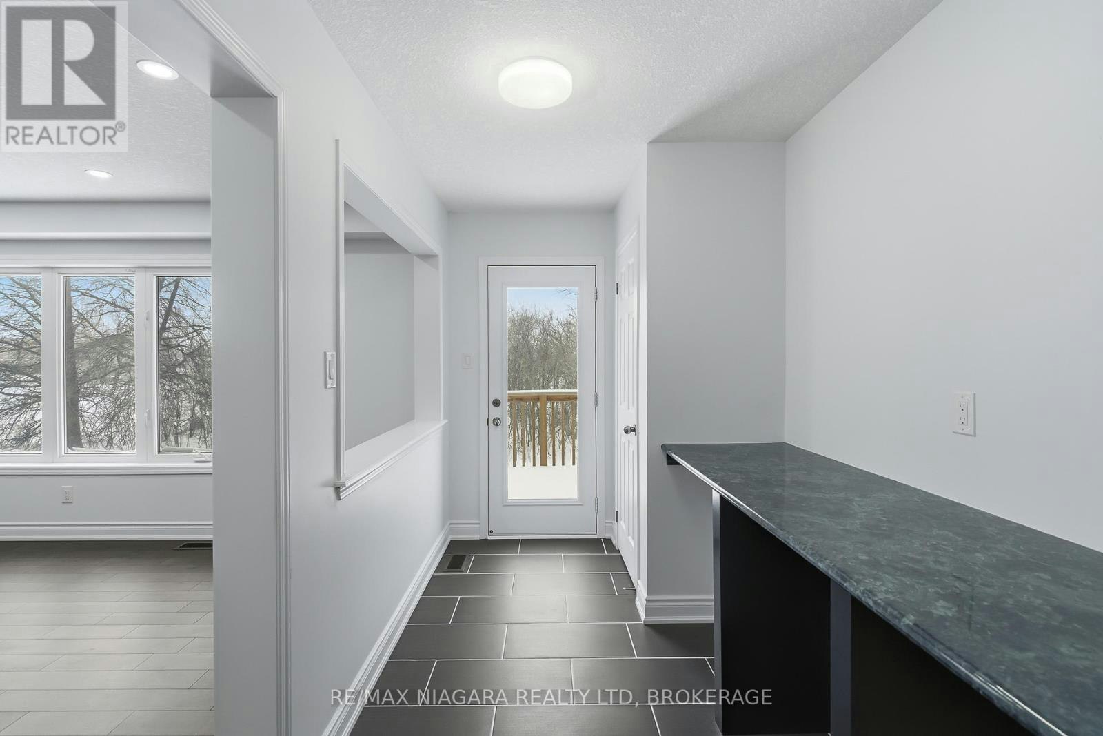 8139 Buckeye Crescent, Niagara Falls, ON, L2H 2Y6 - 13