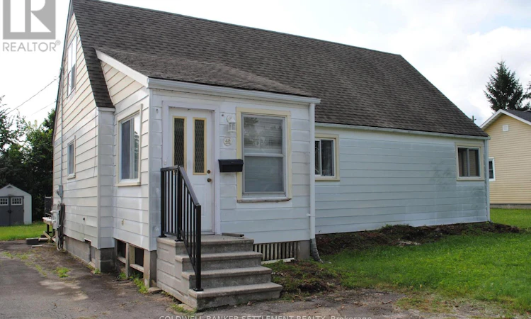 48 Pine Street