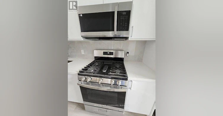 LOWER LEVEL-11 Burke Street, Toronto, ON, M2M 1V1 - 7