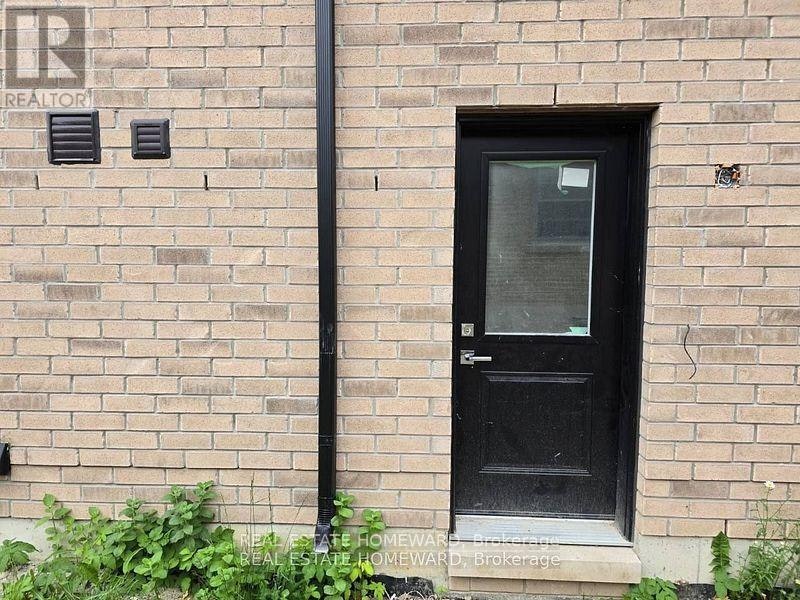 LOWER LEVEL-11 Burke Street, Toronto, ON, M2M 1V1 - 4