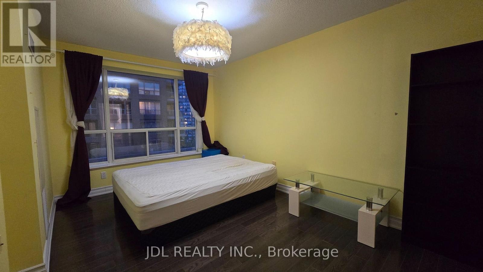 1206-889 Bay Street, Toronto, ON, M5S 3K5 - 5