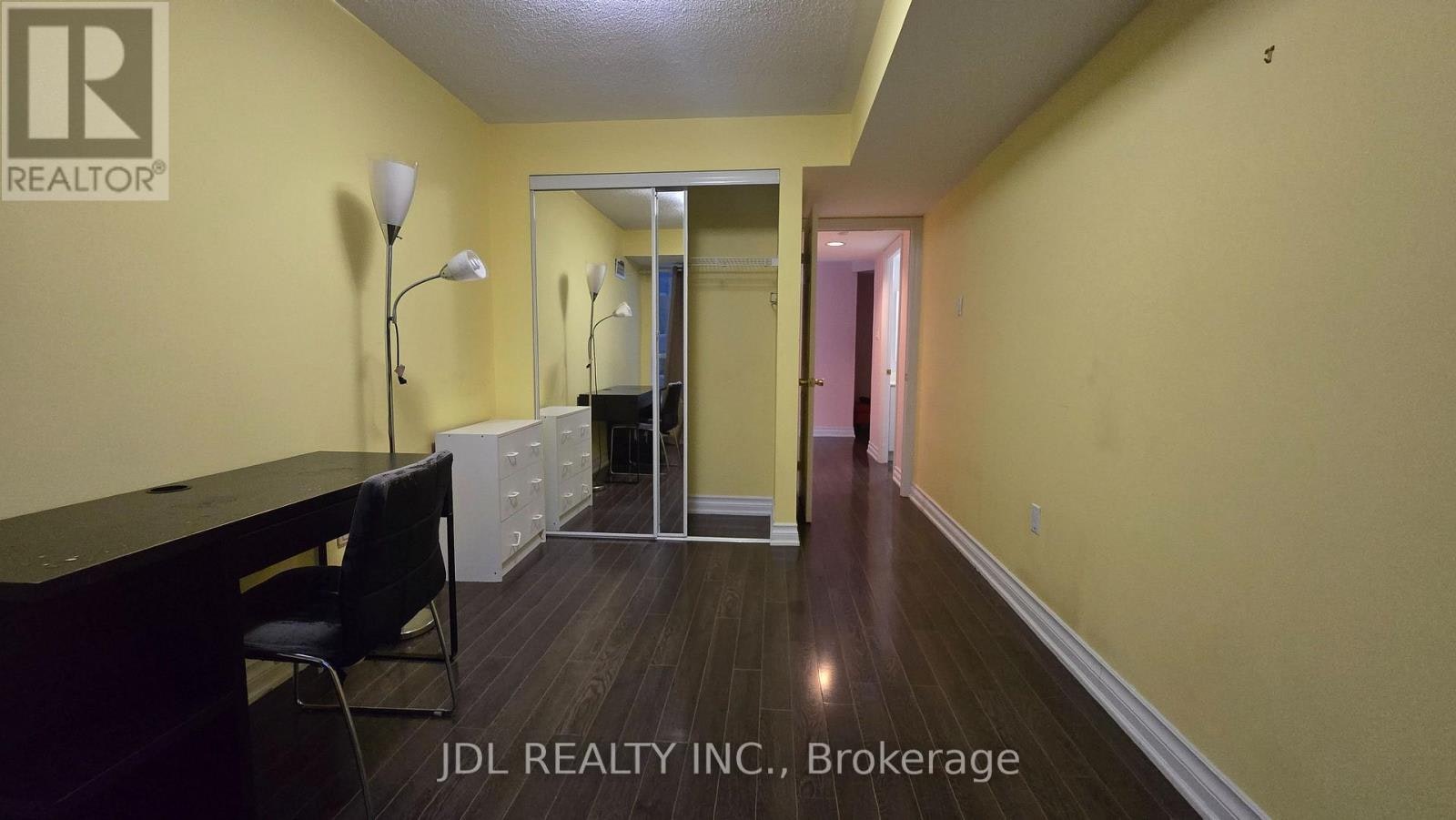 1206-889 Bay Street, Toronto, ON, M5S 3K5 - 9