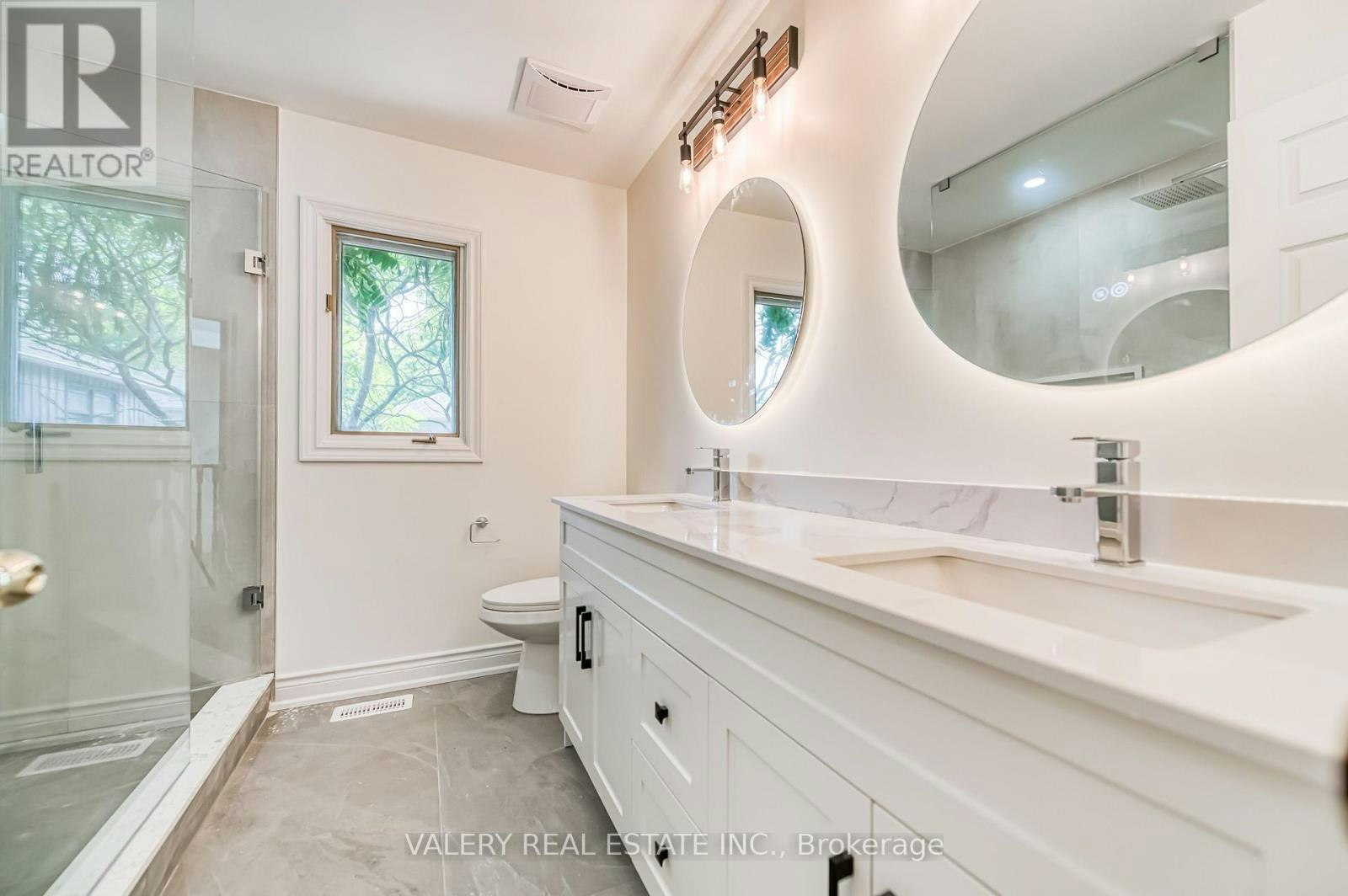 163 Holmes Avenue, Toronto, ON, M2N 4M7 - 26