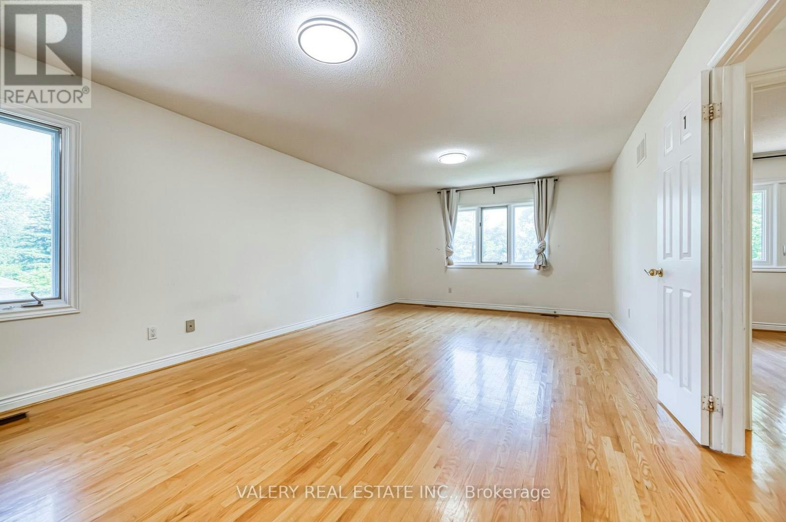 163 Holmes Avenue, Toronto, ON, M2N 4M7 - 19