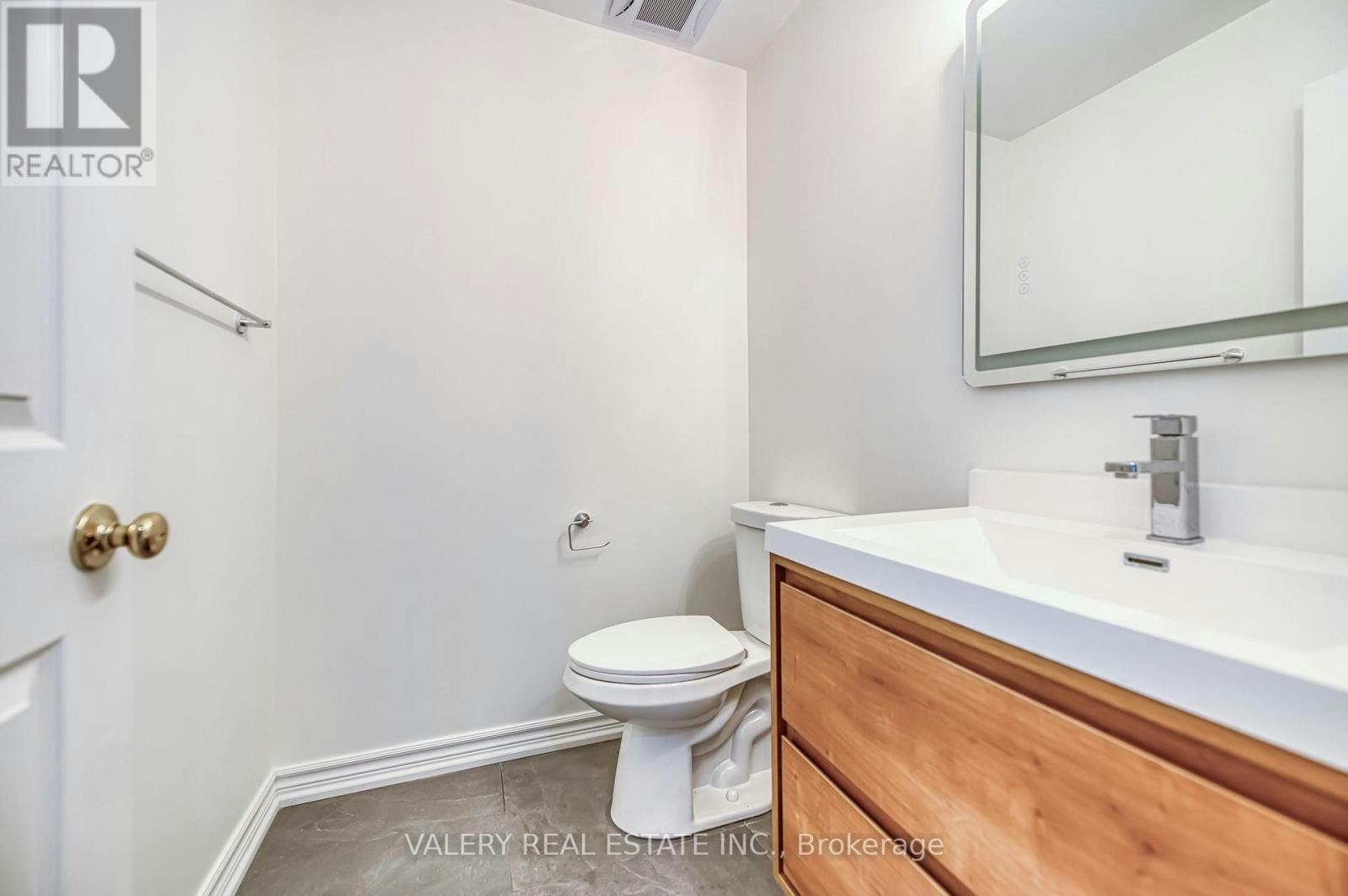 163 Holmes Avenue, Toronto, ON, M2N 4M7 - 17