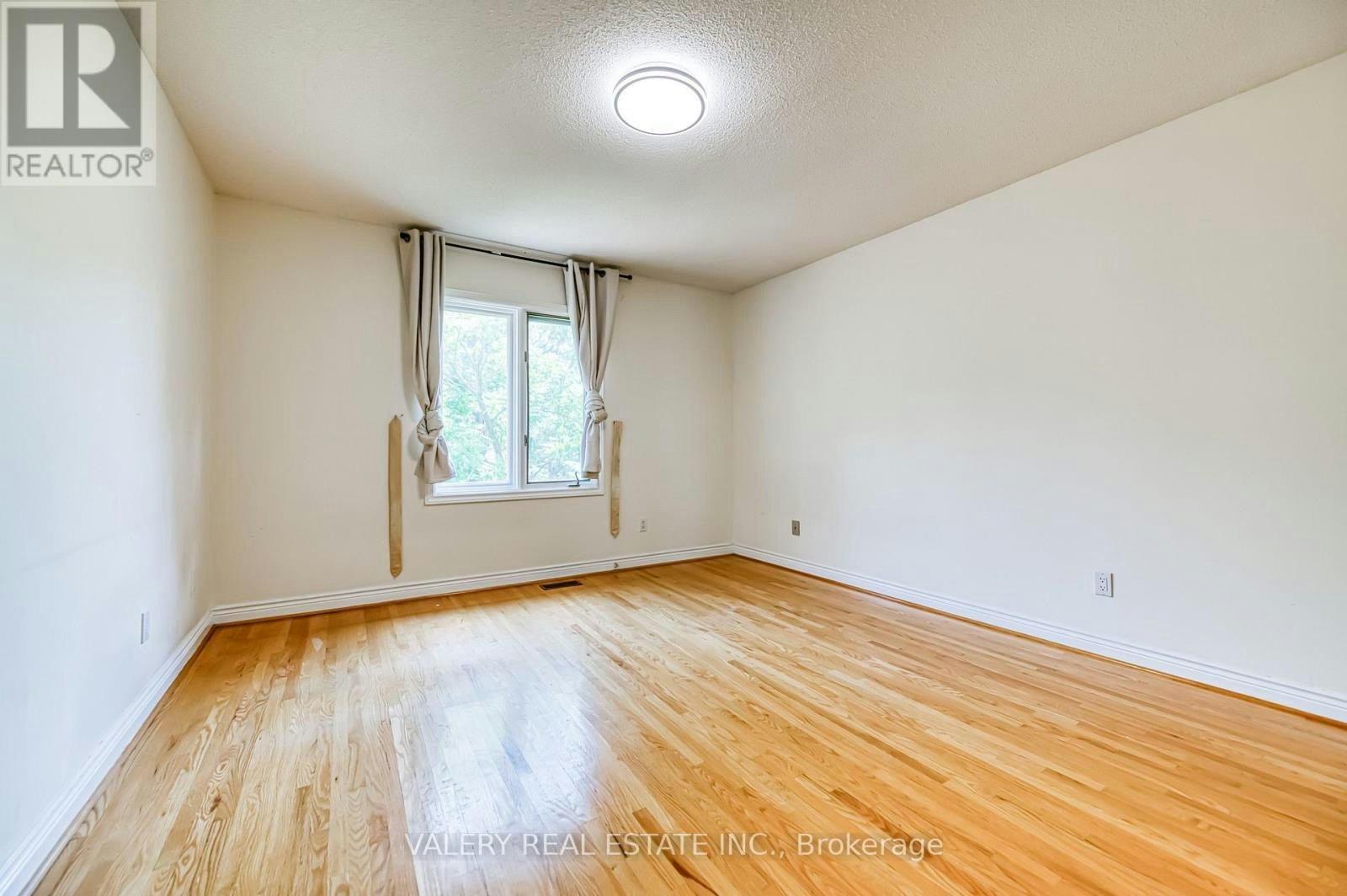 163 Holmes Avenue, Toronto, ON, M2N 4M7 - 25