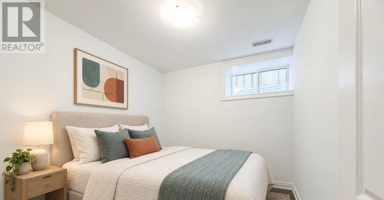 LOWER-9 Queen Victoria Street, Toronto, ON, M4J 1E8 - 12
