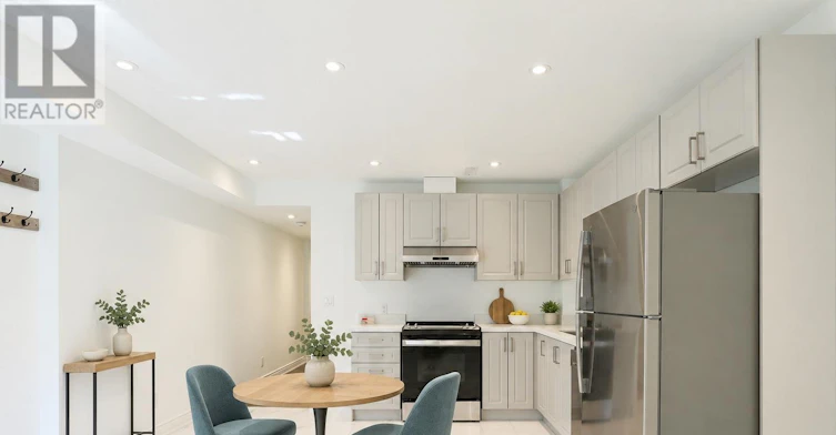 LOWER-9 Queen Victoria Street, Toronto, ON, M4J 1E8 - 7