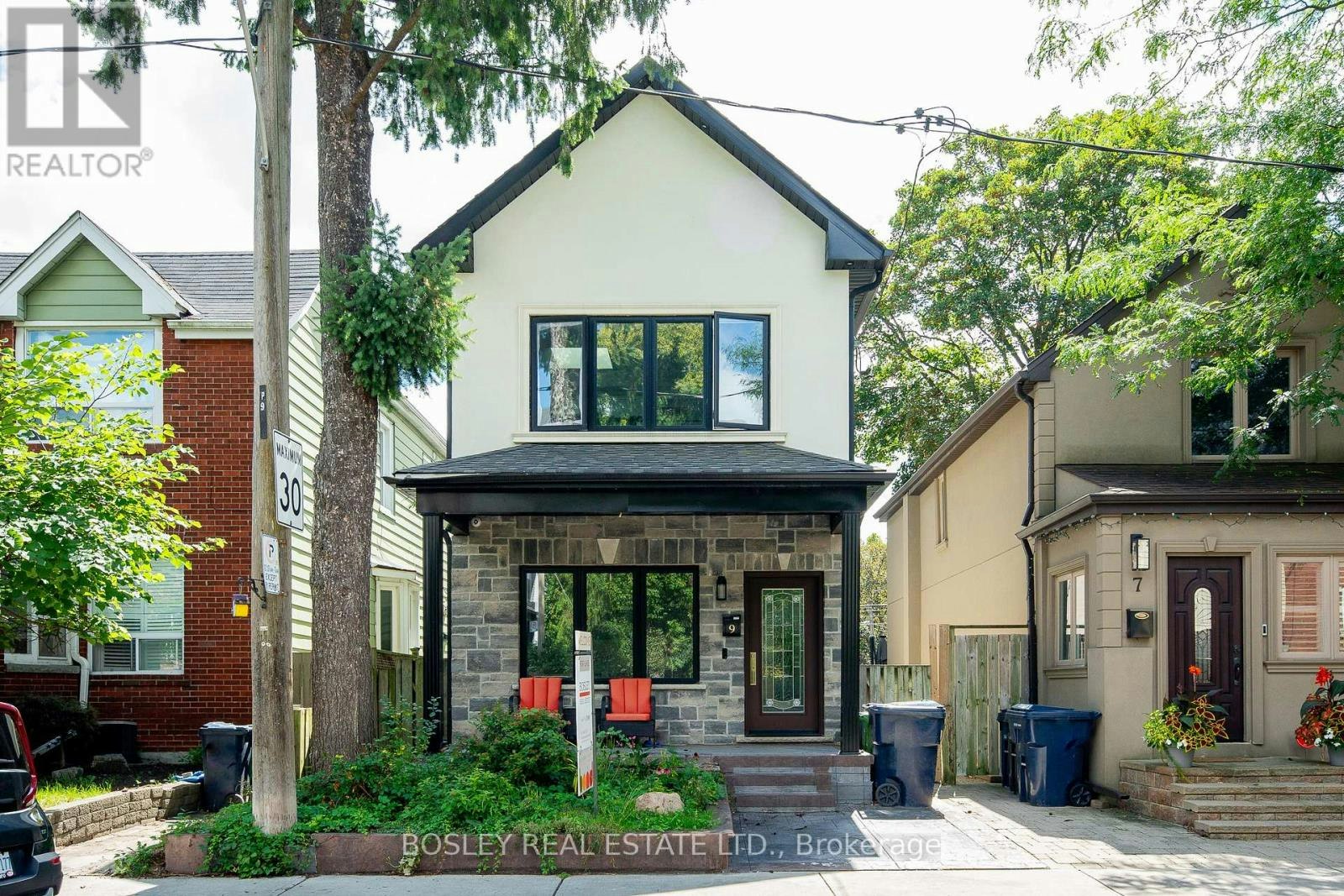 LOWER-9 Queen Victoria Street, Toronto, ON, M4J 1E8 - 18
