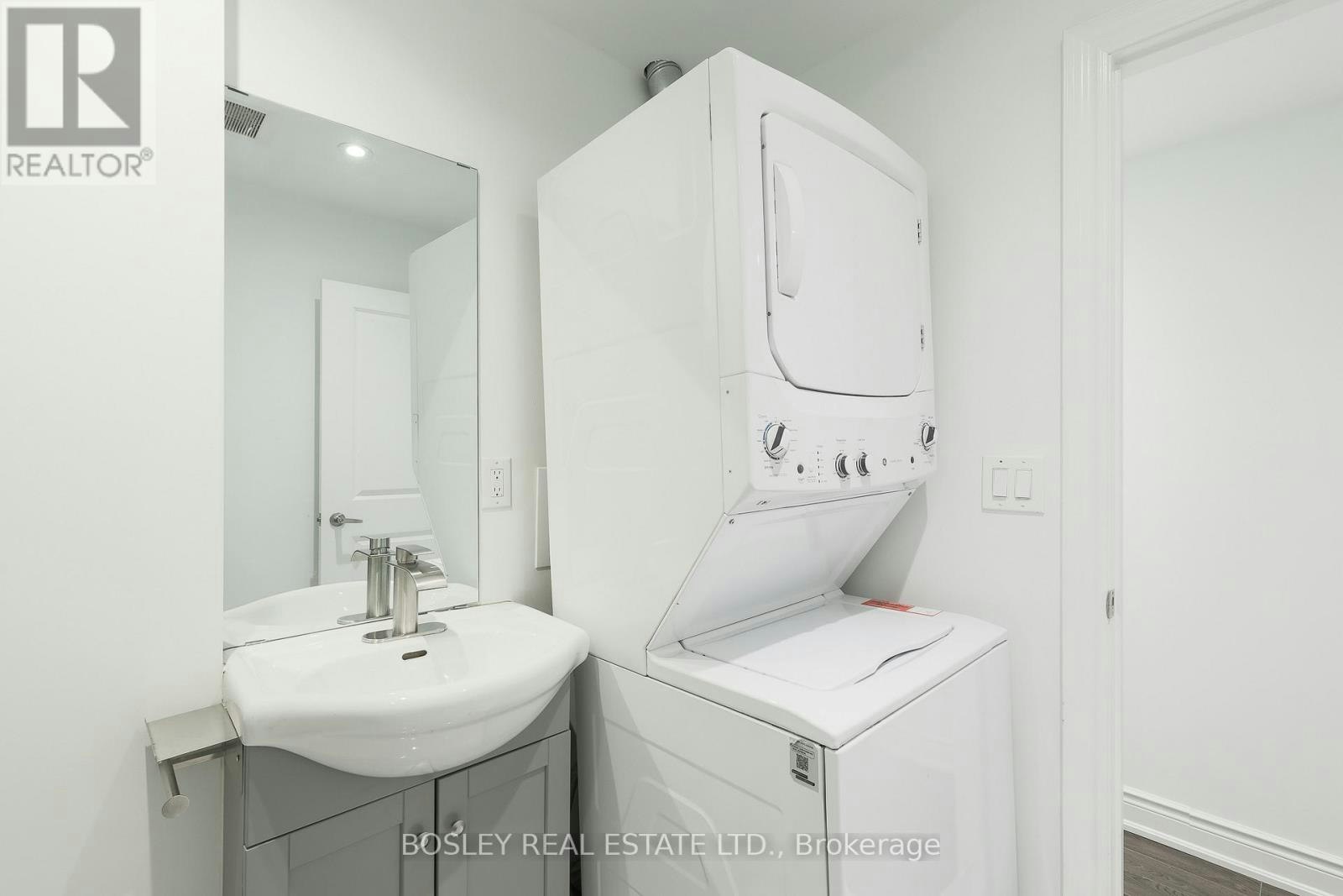 LOWER-9 Queen Victoria Street, Toronto, ON, M4J 1E8 - 17